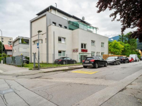 Apartment in Innsbruck near Ambras Castle